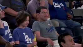 The Neighborhood - Season 05 Episode 03